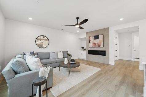 5663 Crystal Drive Santa Rosa CA 95404