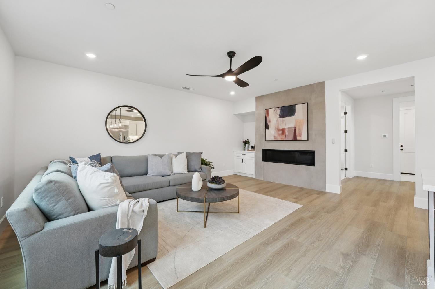 5663 Crystal Drive Santa Rosa CA 95404