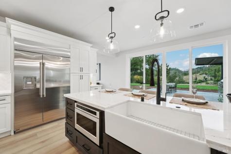 5663 Crystal Drive Santa Rosa CA 95404