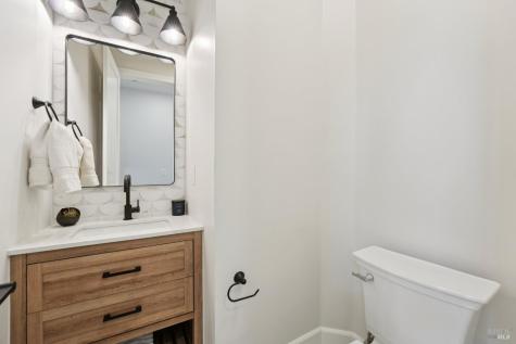 5663 Crystal Drive Santa Rosa CA 95404
