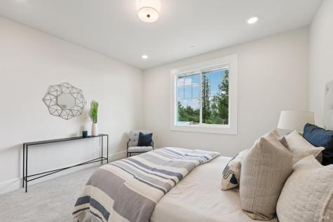 5663 Crystal Drive Santa Rosa CA 95404