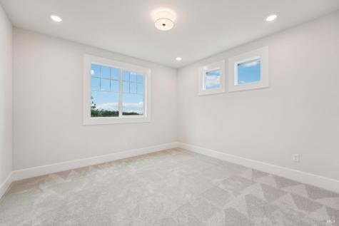5663 Crystal Drive Santa Rosa CA 95404