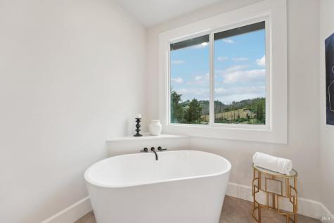 5663 Crystal Drive Santa Rosa CA 95404