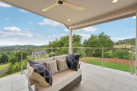 5663 Crystal Drive Santa Rosa CA 95404