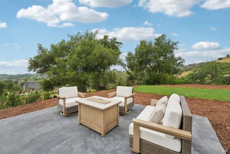 5663 Crystal Drive Santa Rosa CA 95404