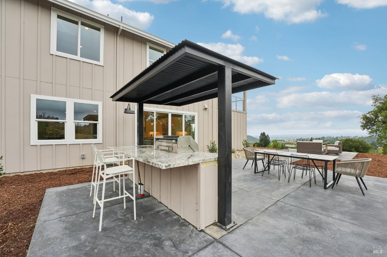 5663 Crystal Drive Santa Rosa CA 95404