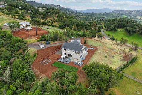 5663 Crystal Drive Santa Rosa CA 95404