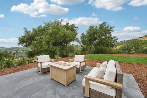 5663 Crystal Drive Santa Rosa CA 95404