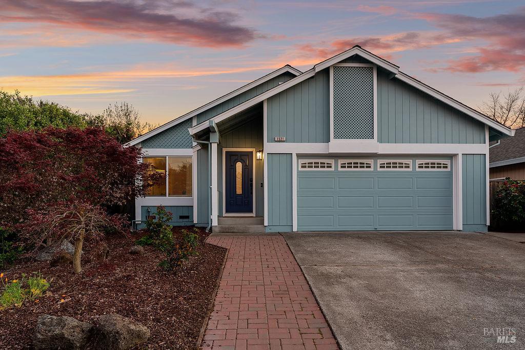 1521 Mary Place Rohnert Park CA 94928