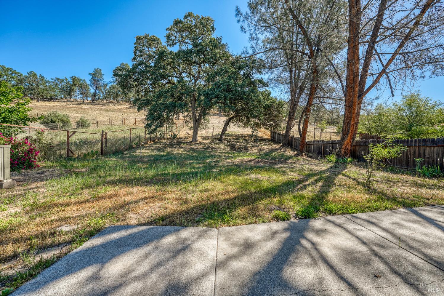 19662 Mountain Meadow N Hidden Valley Lake CA 95467