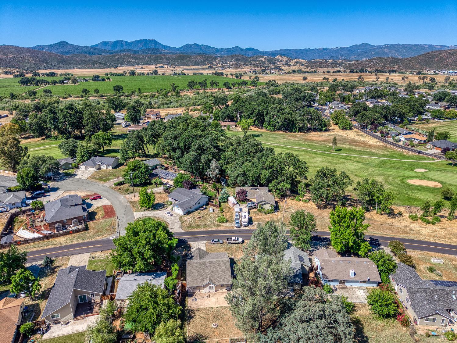 19662 Mountain Meadow N Hidden Valley Lake CA 95467