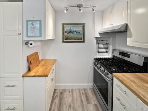 17401 Neeley Road Guerneville CA 95446
