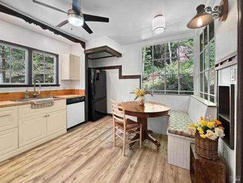 17401 Neeley Road Guerneville CA 95446