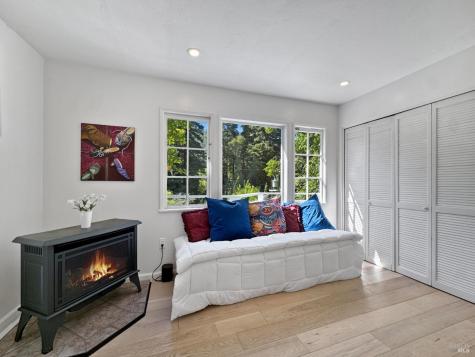 17401 Neeley Road Guerneville CA 95446