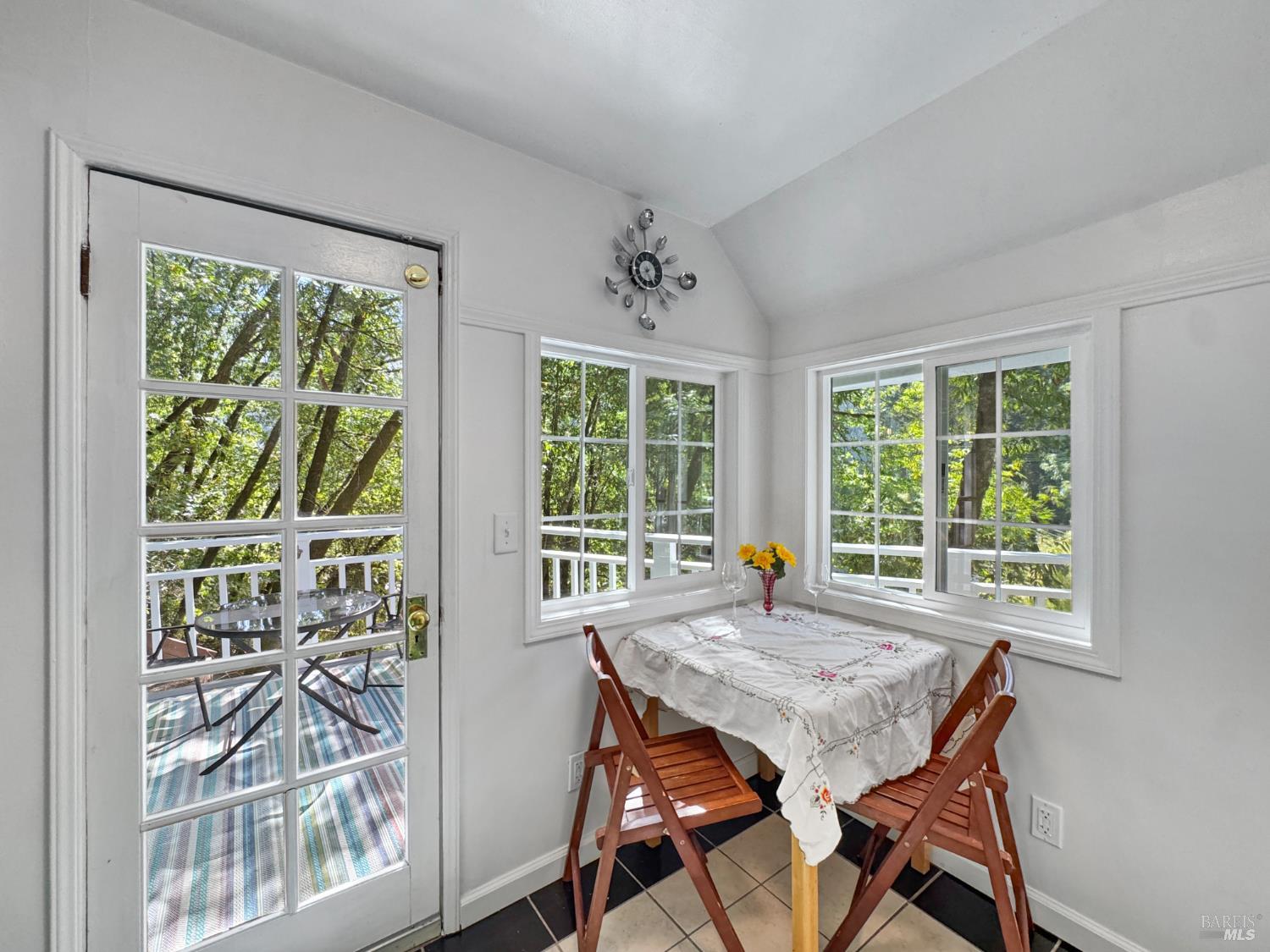 17401 Neeley Road Guerneville CA 95446