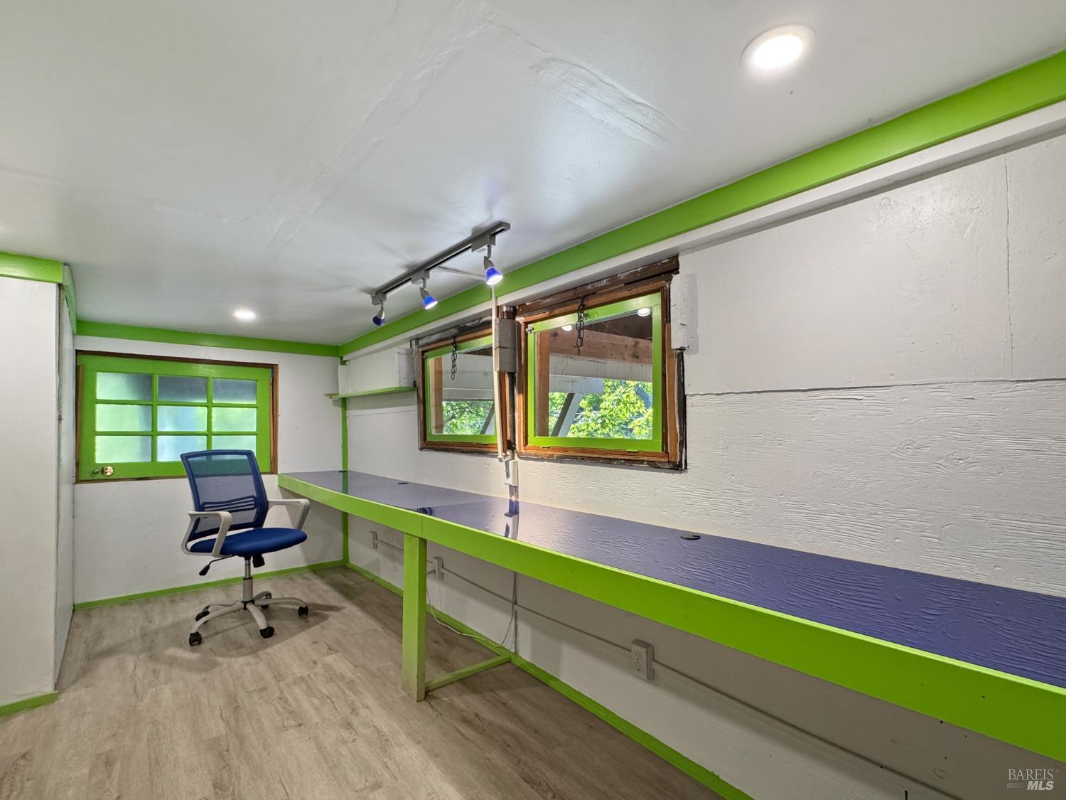 17401 Neeley Road Guerneville CA 95446