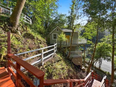 17401 Neeley Road Guerneville CA 95446
