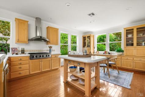 38 Maybeck Street Novato CA 94949