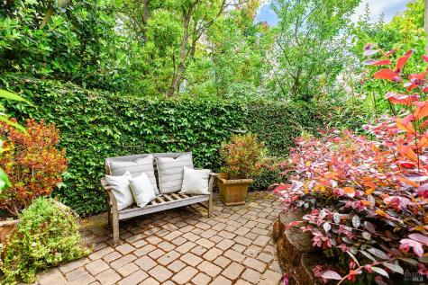 38 Maybeck Street Novato CA 94949