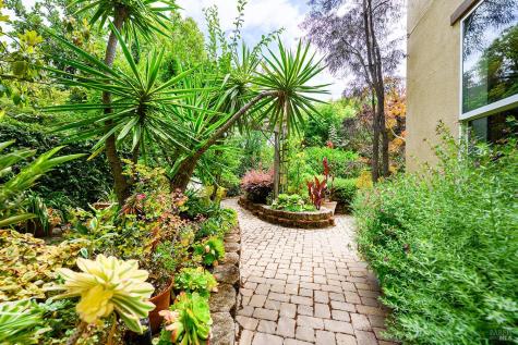 38 Maybeck Street Novato CA 94949