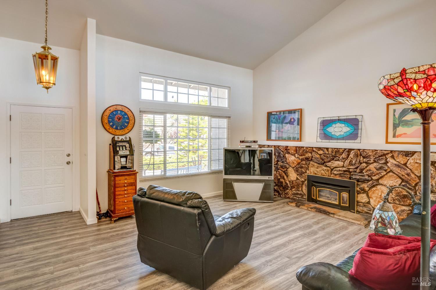 262 Carlisle Way Benicia CA 94510