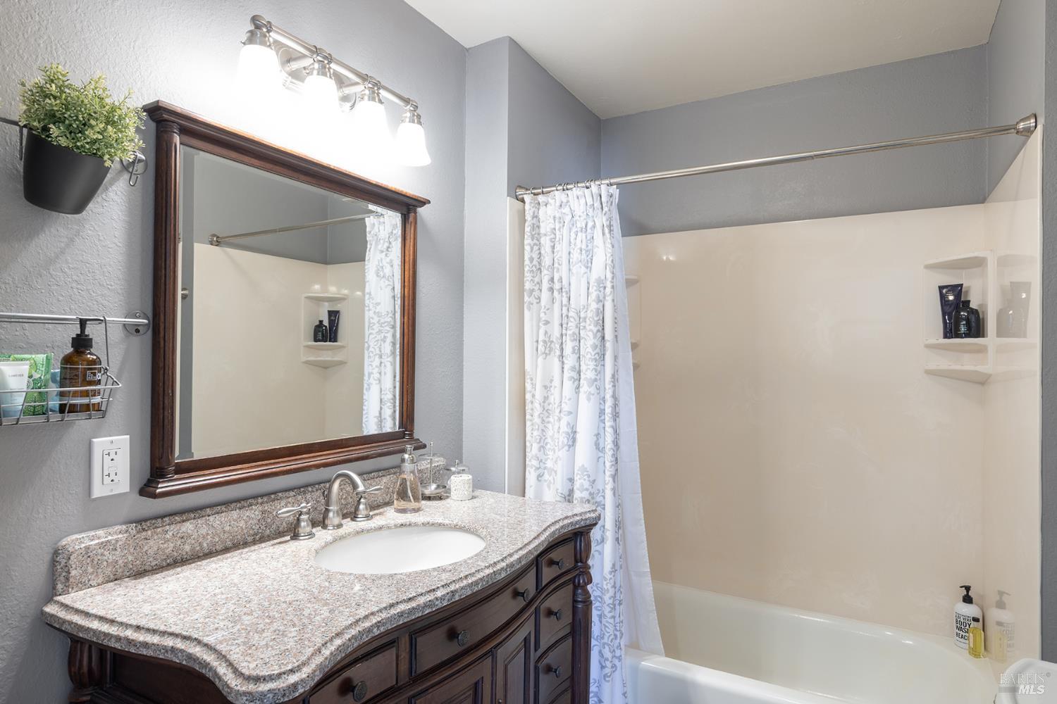 2032 Hagen Road Napa CA 94558