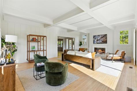 3337 Shoreline Highway Stinson Beach CA 94970