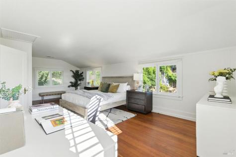 3337 Shoreline Highway Stinson Beach CA 94970