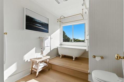 3337 Shoreline Highway Stinson Beach CA 94970