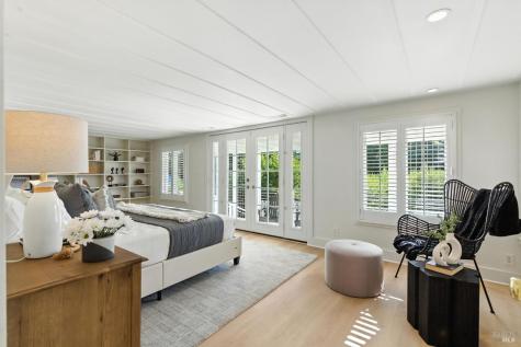 3337 Shoreline Highway Stinson Beach CA 94970