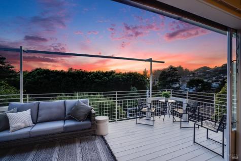 3337 Shoreline Highway Stinson Beach CA 94970