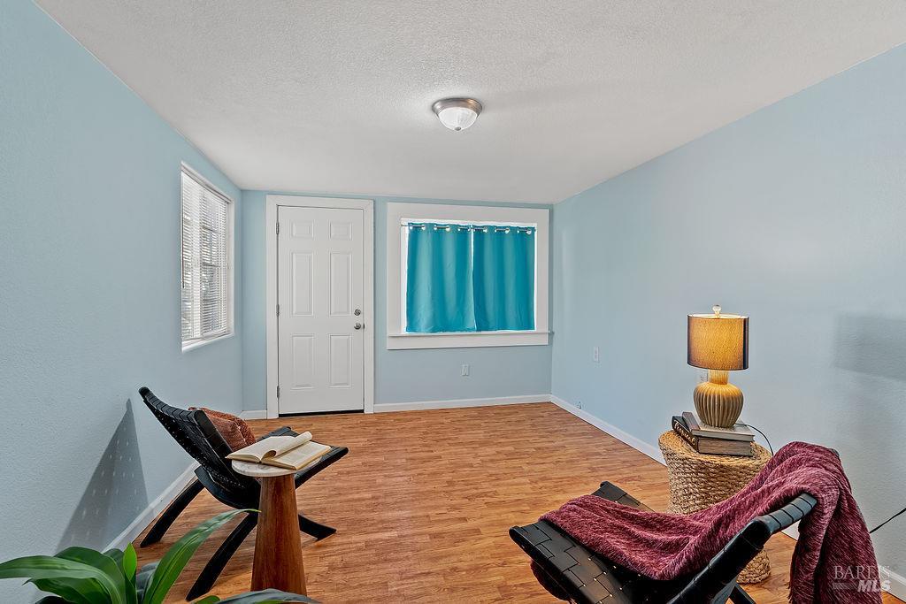 201 Triplett Drive Cloverdale CA 95425