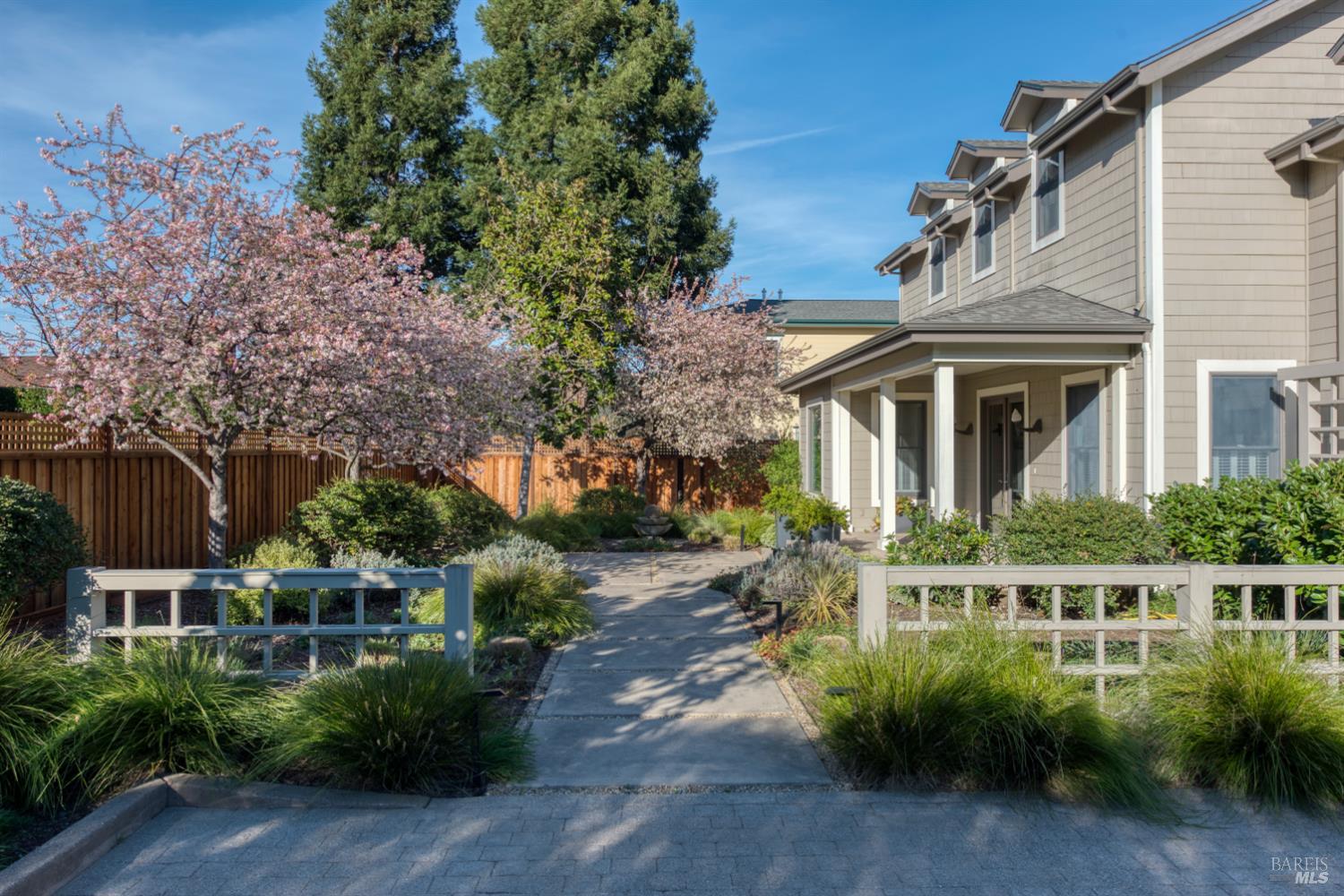 999 Pratt Avenue St. Helena CA 94574