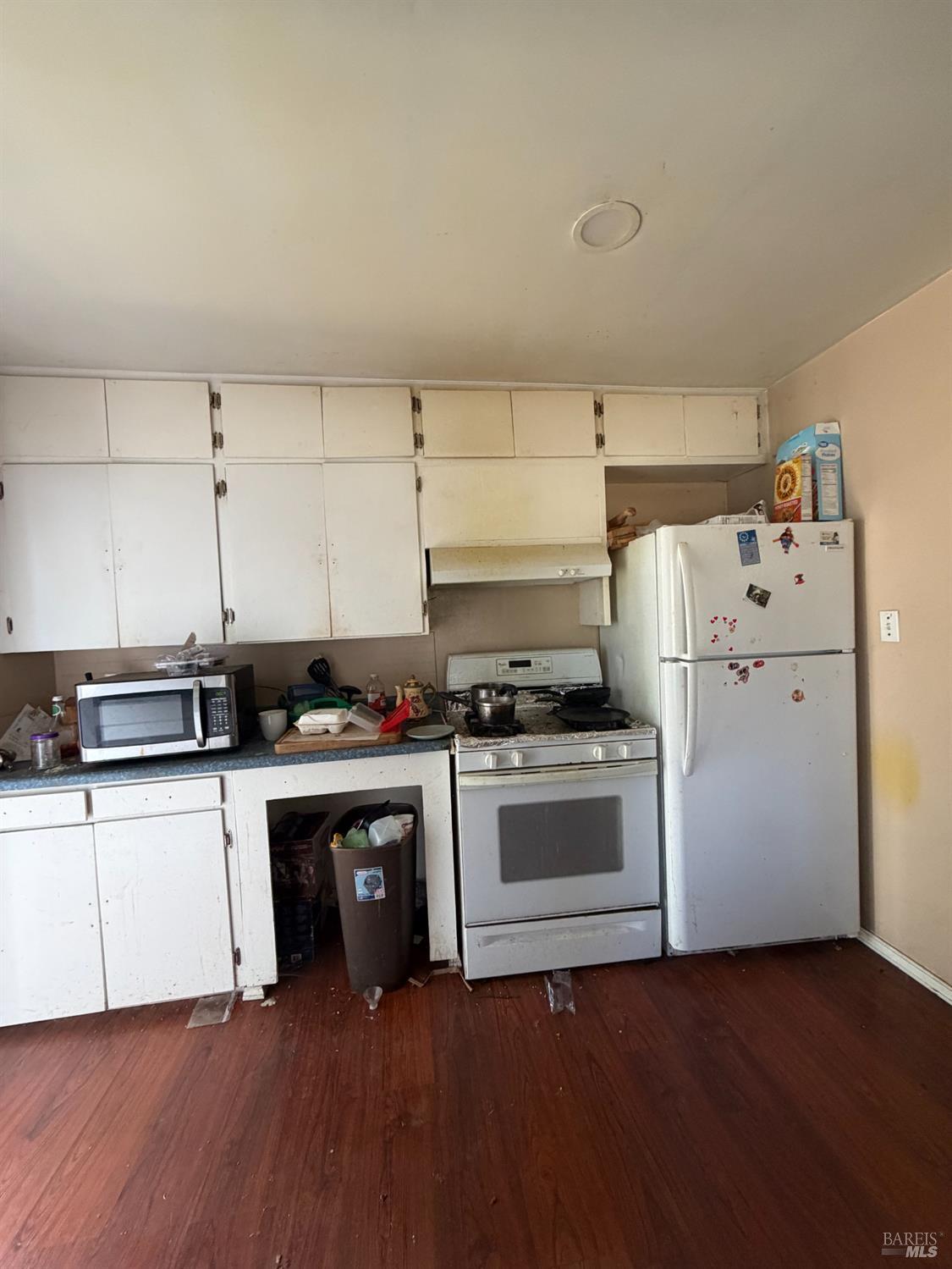 24463 Shady Lane Covelo CA 95428