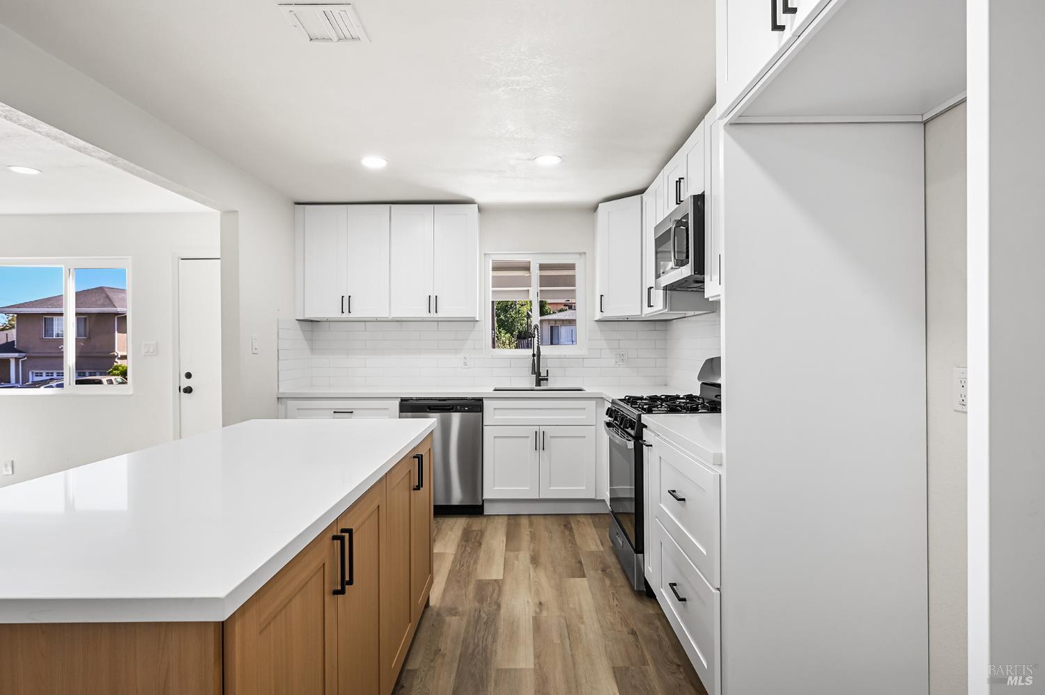 221 Arguello Avenue Vallejo CA 94591