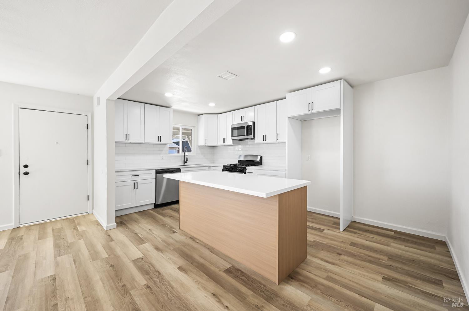 221 Arguello Avenue Vallejo CA 94591