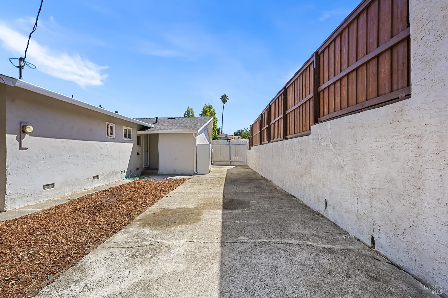 221 Arguello Avenue Vallejo CA 94591