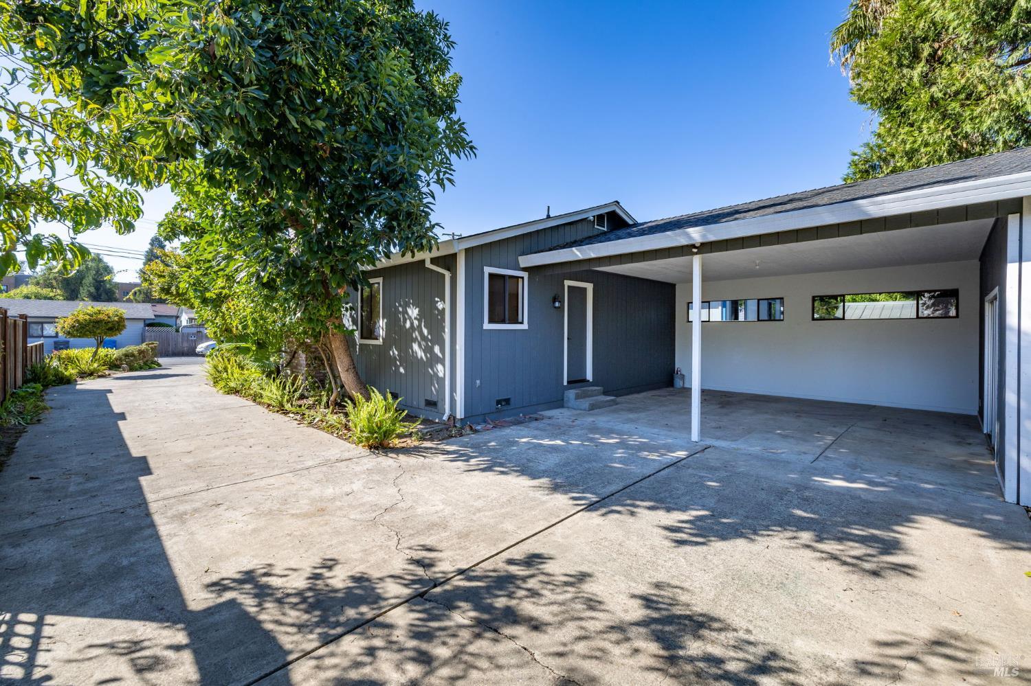 235 Willow Street Santa Rosa CA 95401