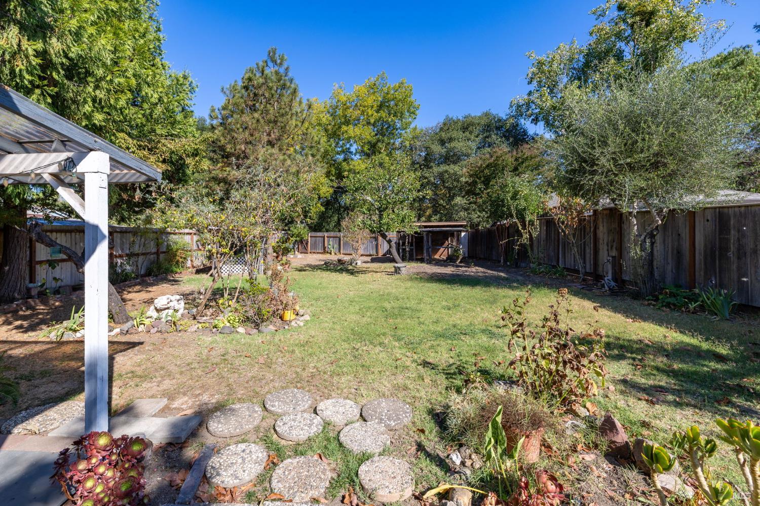 235 Willow Street Santa Rosa CA 95401