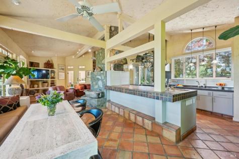 1633 Dry Creek Road Healdsburg CA 95448