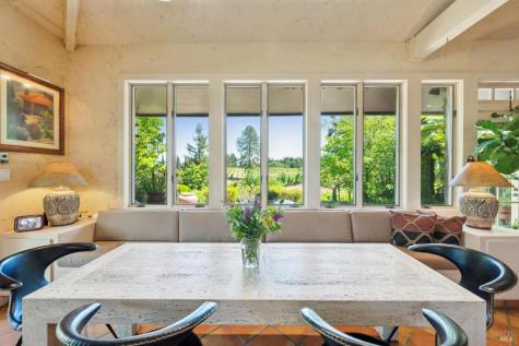 1633 Dry Creek Road Healdsburg CA 95448