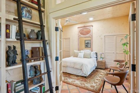 1633 Dry Creek Road Healdsburg CA 95448
