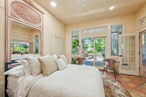 1633 Dry Creek Road Healdsburg CA 95448