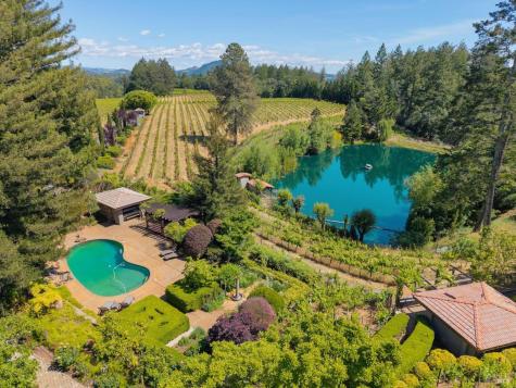 1633 Dry Creek Road Healdsburg CA 95448