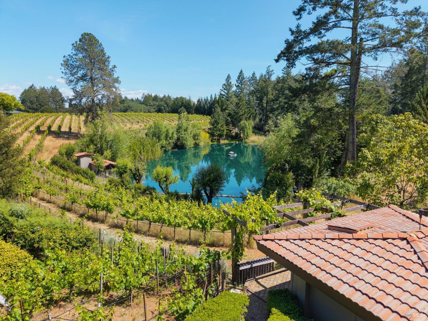 1633 Dry Creek Road Healdsburg CA 95448