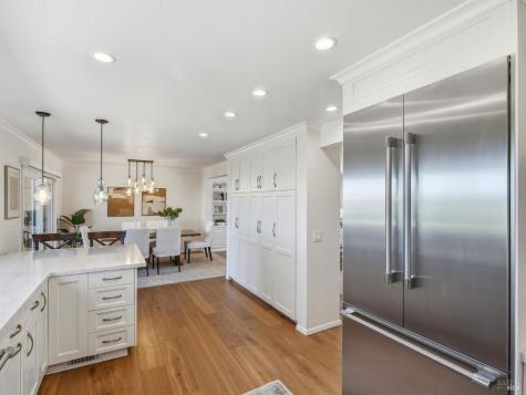 31 Roca Court Novato CA 94947