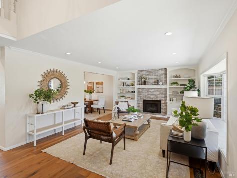 31 Roca Court Novato CA 94947