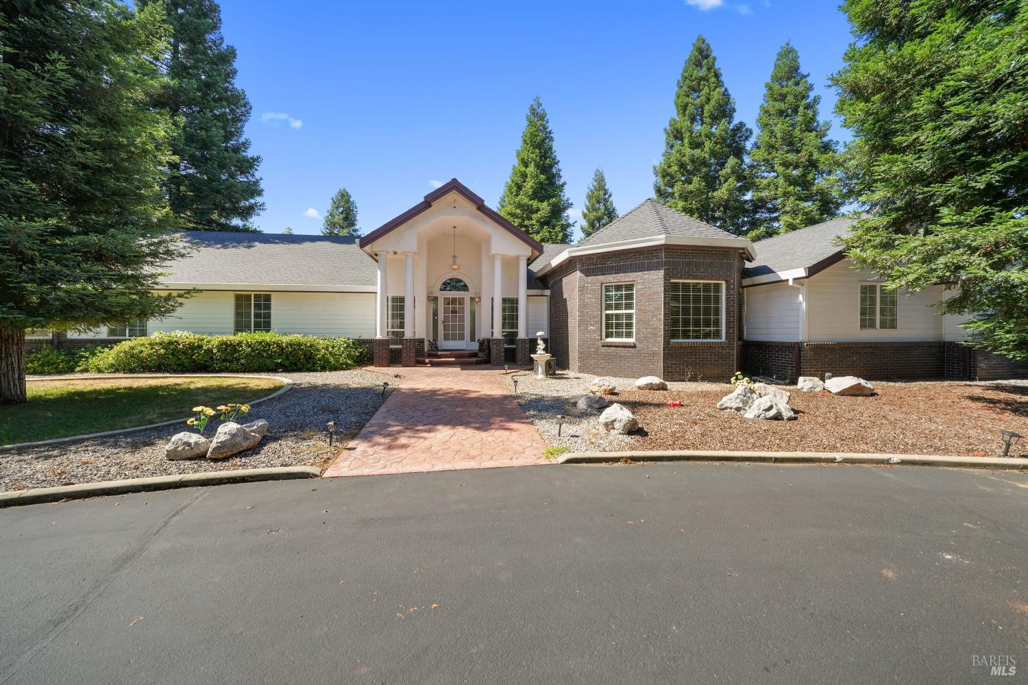 15947 Butterfield Lane Anderson CA 96007