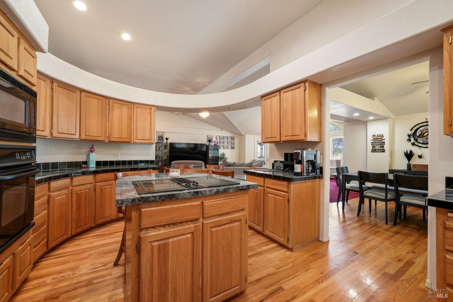 15947 Butterfield Lane Anderson CA 96007