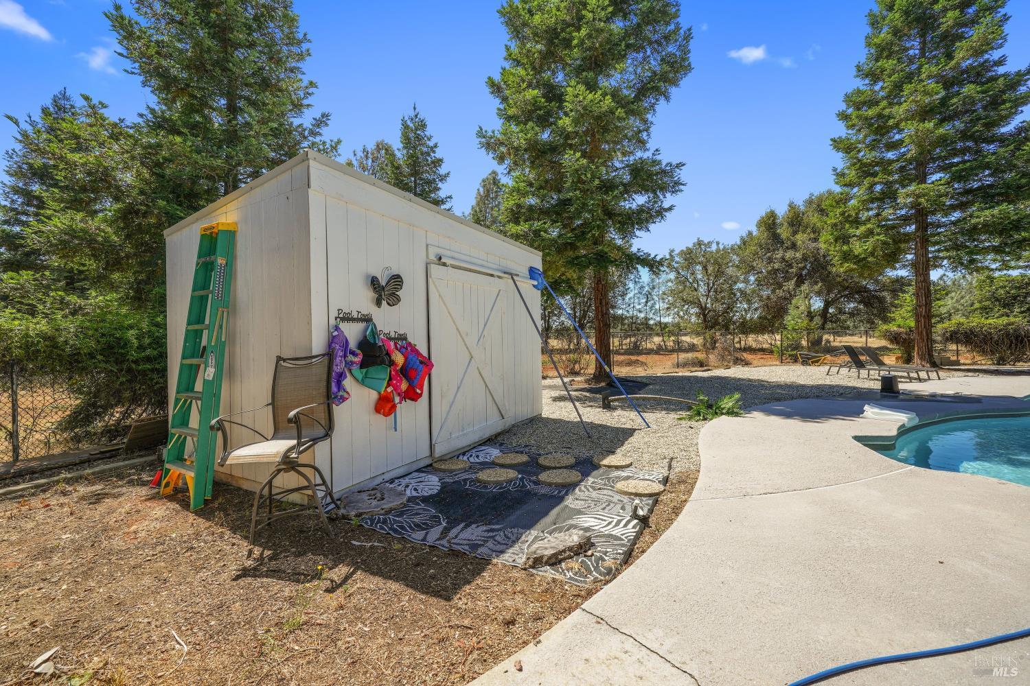 15947 Butterfield Lane Anderson CA 96007